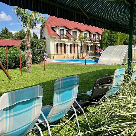 Bajor Panzio Buek-Buekfuerdo, Adults Friendly 12 Plus Exterior foto