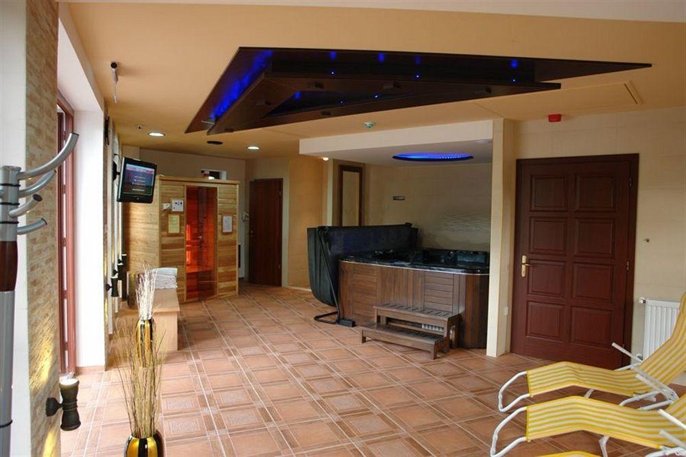 Bajor Panzio Buek-Buekfuerdo, Adults Friendly 12 Plus Exterior foto