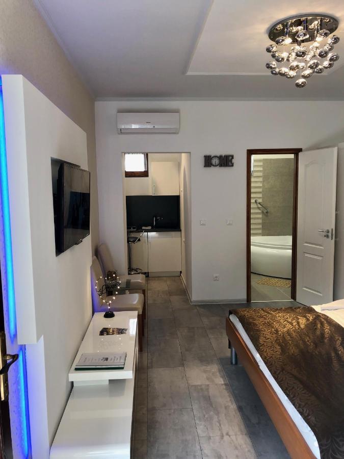 Bajor Panzio Buek-Buekfuerdo, Adults Friendly 12 Plus Exterior foto
